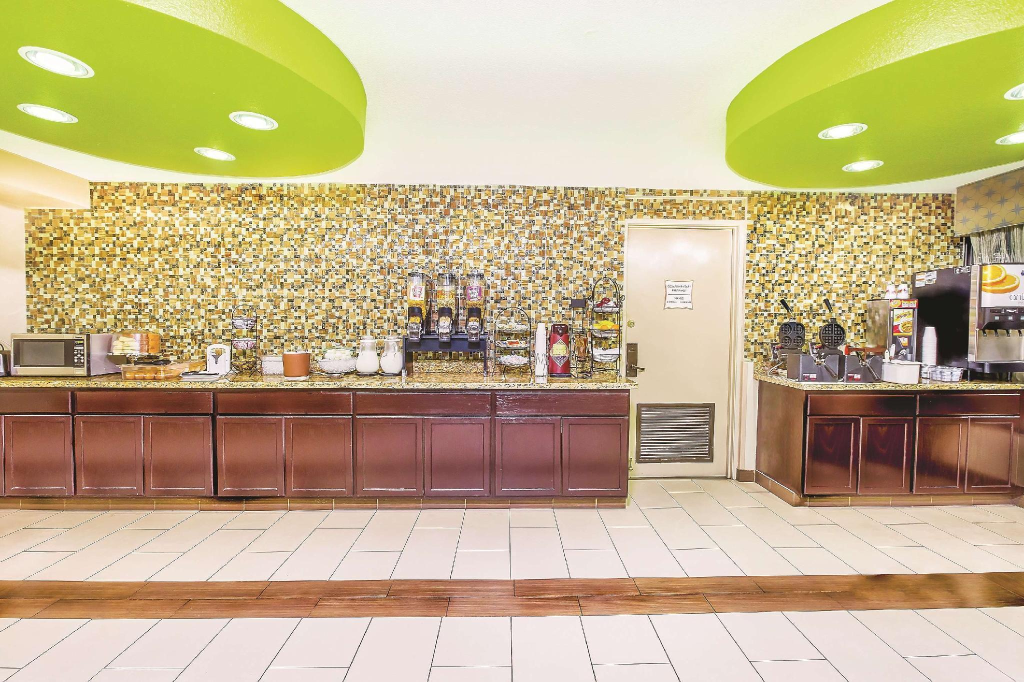 Oakland Airport Arena Hotel Εξωτερικό φωτογραφία